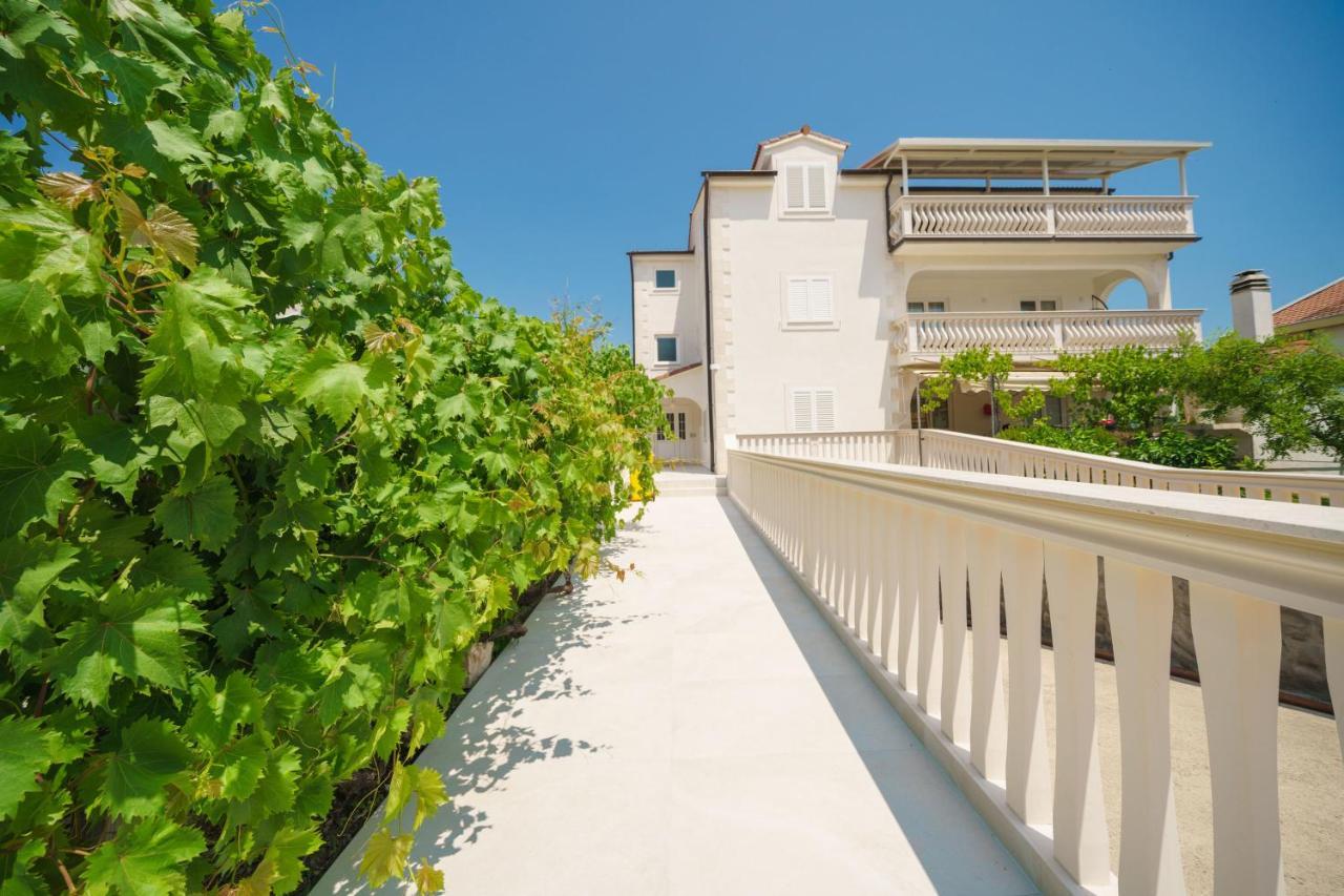 Villa Bianca Vodice Dış mekan fotoğraf